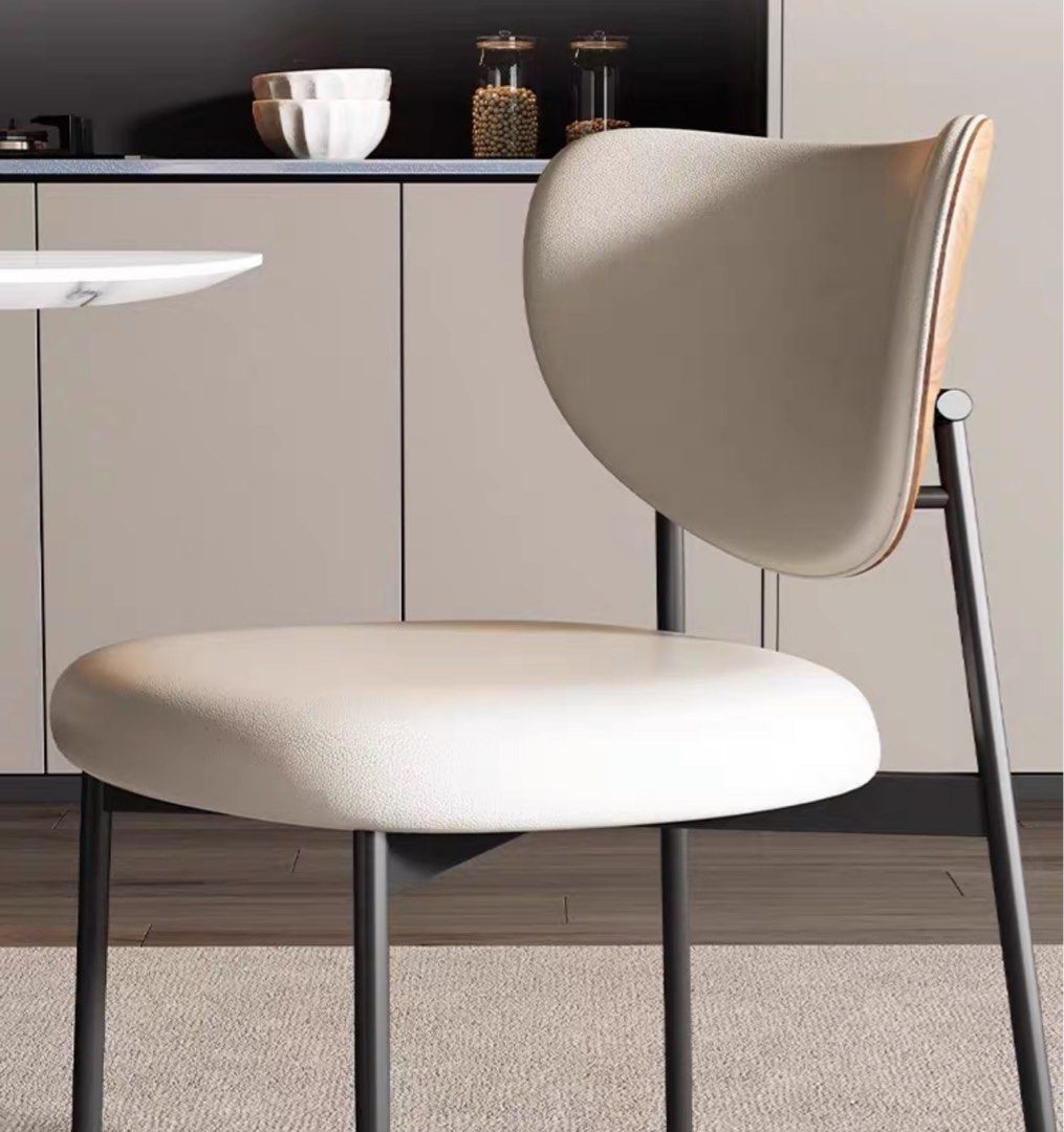 WANDA Modern Leather Dining Chair
