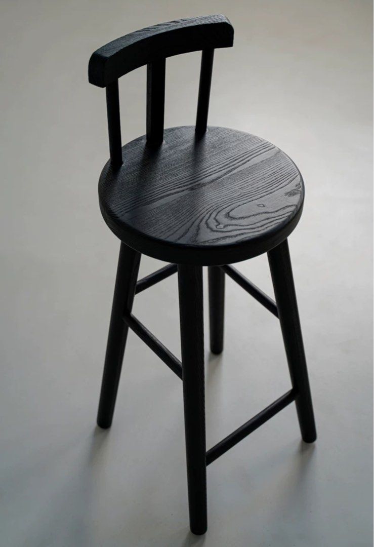 GEGEA Modern Black Solid Wood Stool