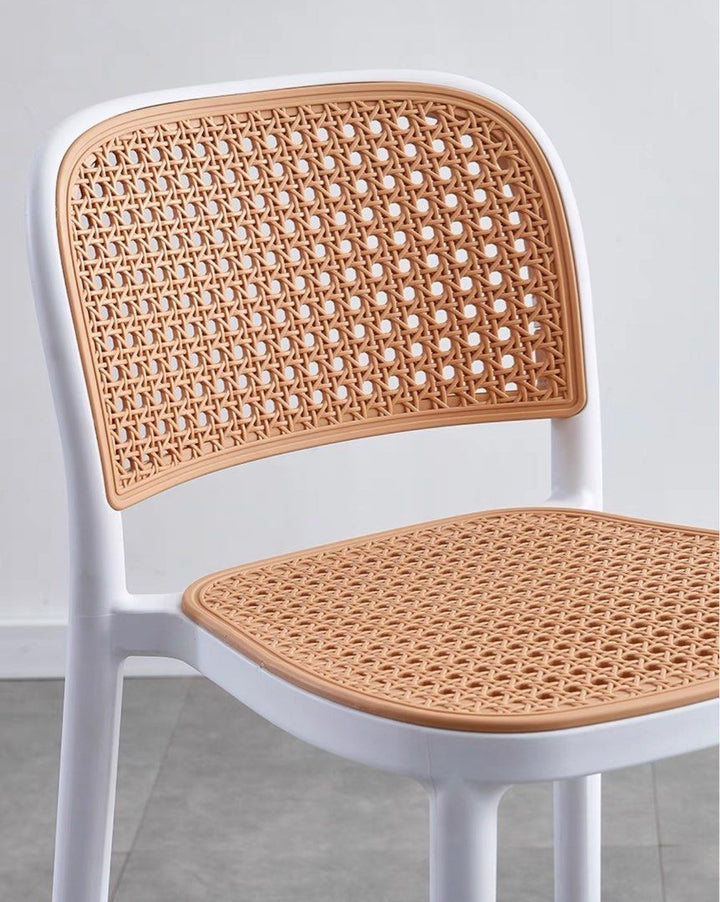 ROYEL Vintage Rattan Bar Stool