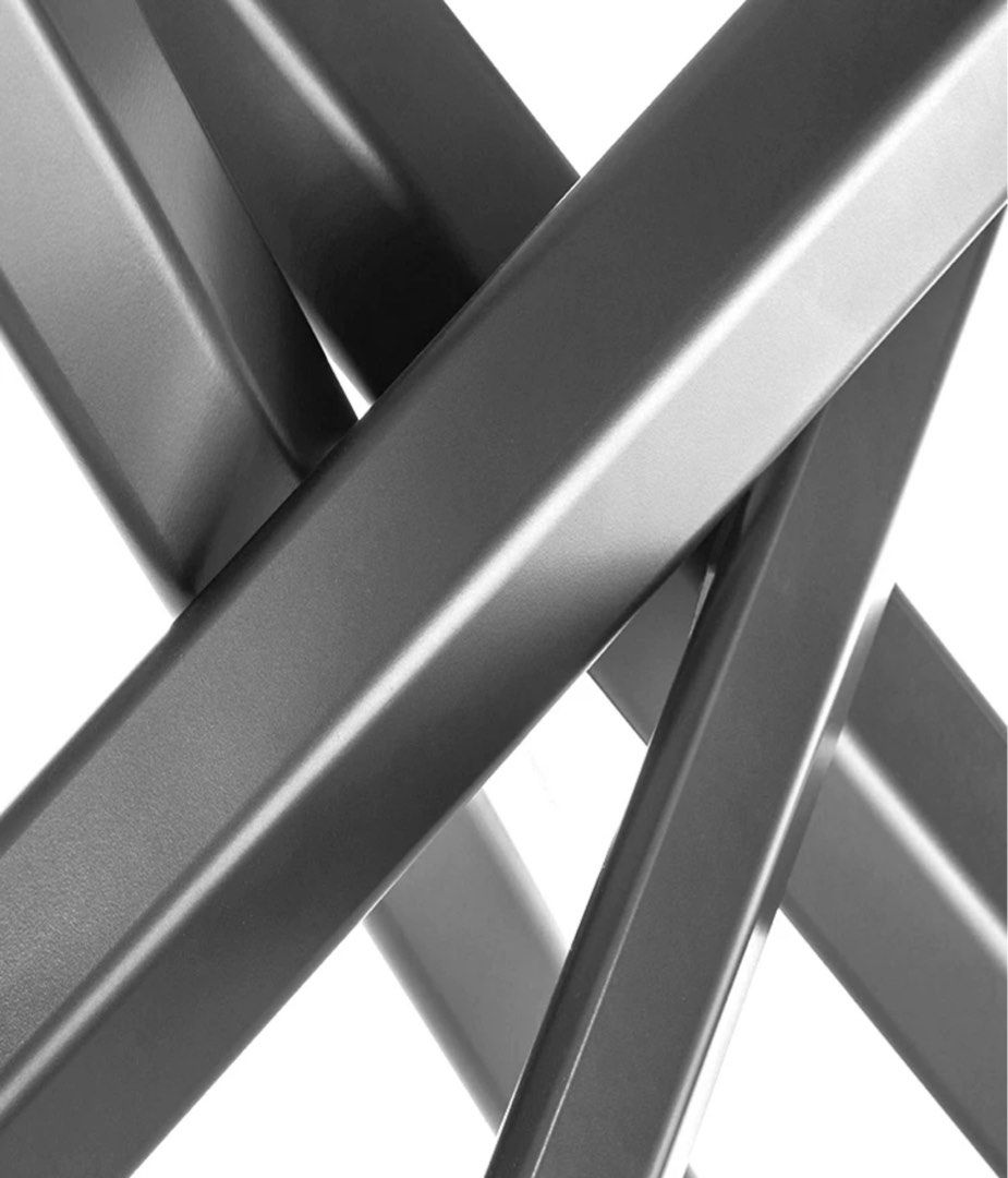 JAMES Modern Outdoor Dining Table