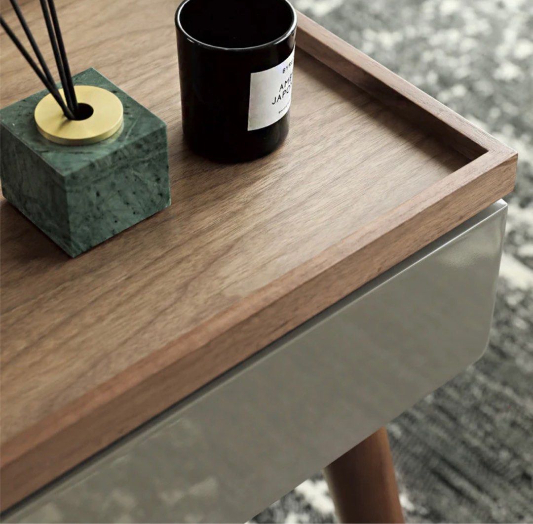 FLORES Creative Coffee Table