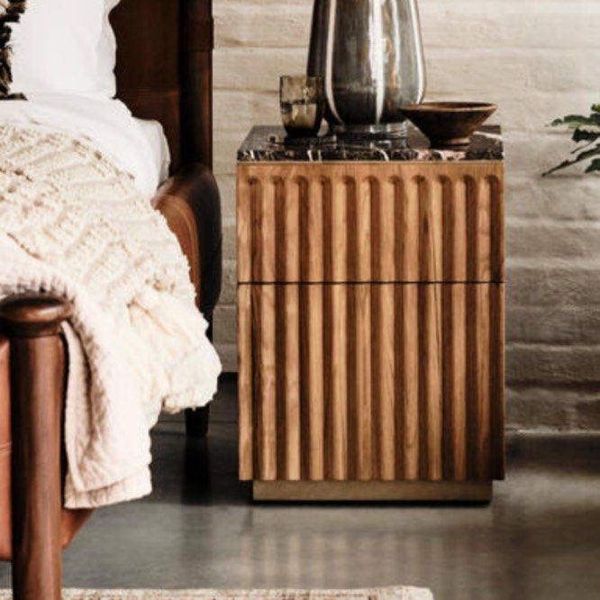 GRISEO Modern Fluted Bedside Table