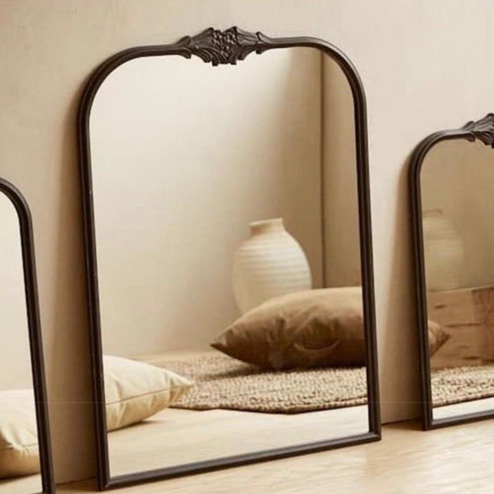 HAELY Victorian Wall Mirror