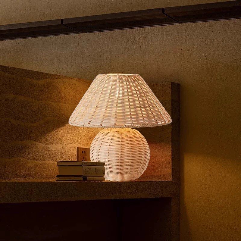 HAFREN Rattan Table Lamp
