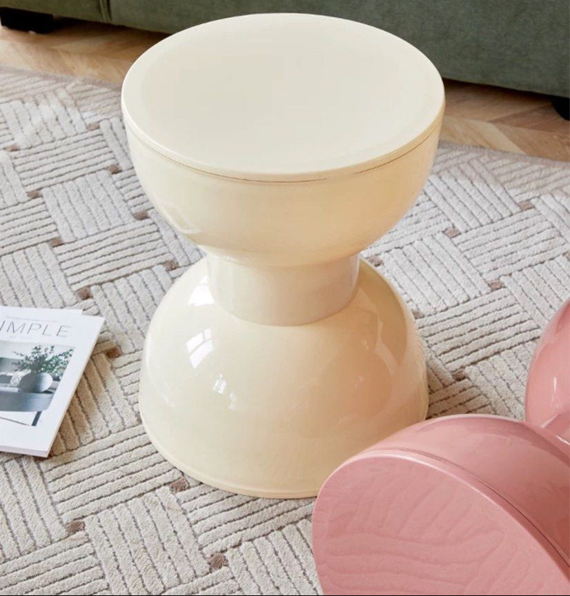 GEGE Eclectic Plastic Stool