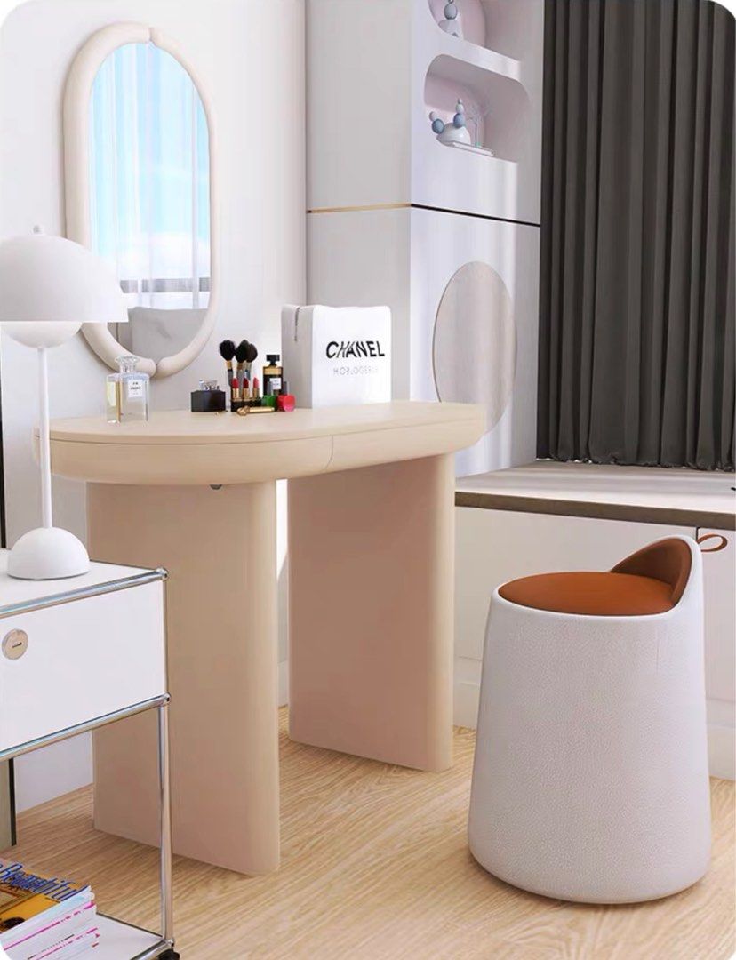 IMPALA Modern Vanity Table Set