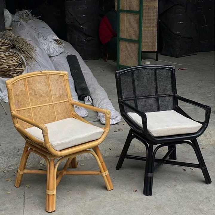 NEISTA Indoor/Outdoor Rattan Chair