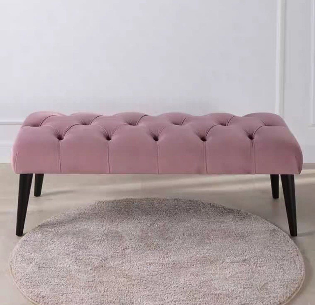 LEOPOLD Classic Tufted Bench