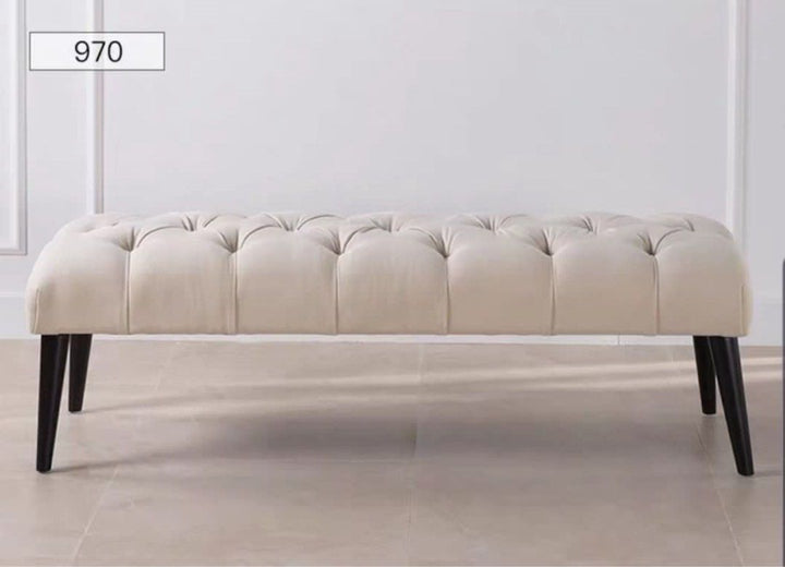 LEOPOLD Classic Tufted Bench