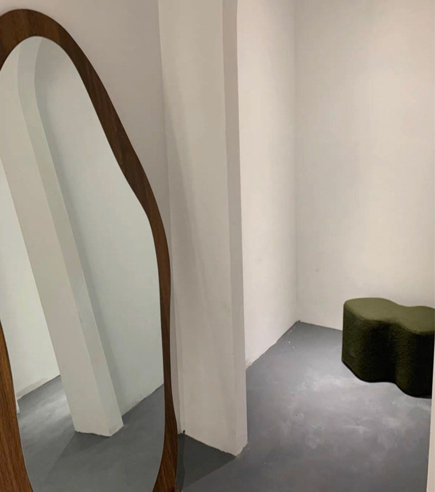 JOHE Rustic Standing Mirror