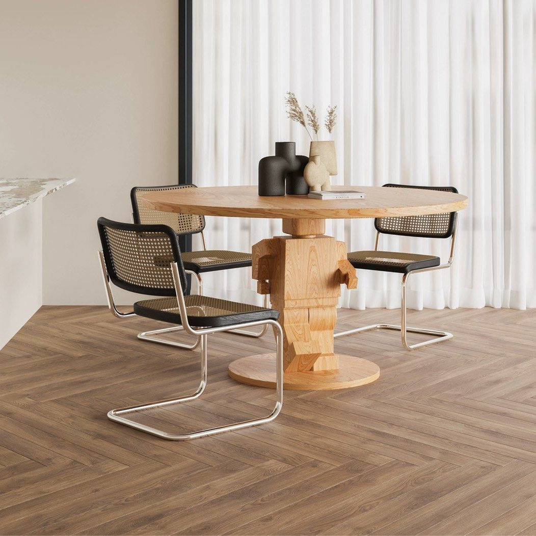 QUILL Modern Solid Wood Round Dining Table