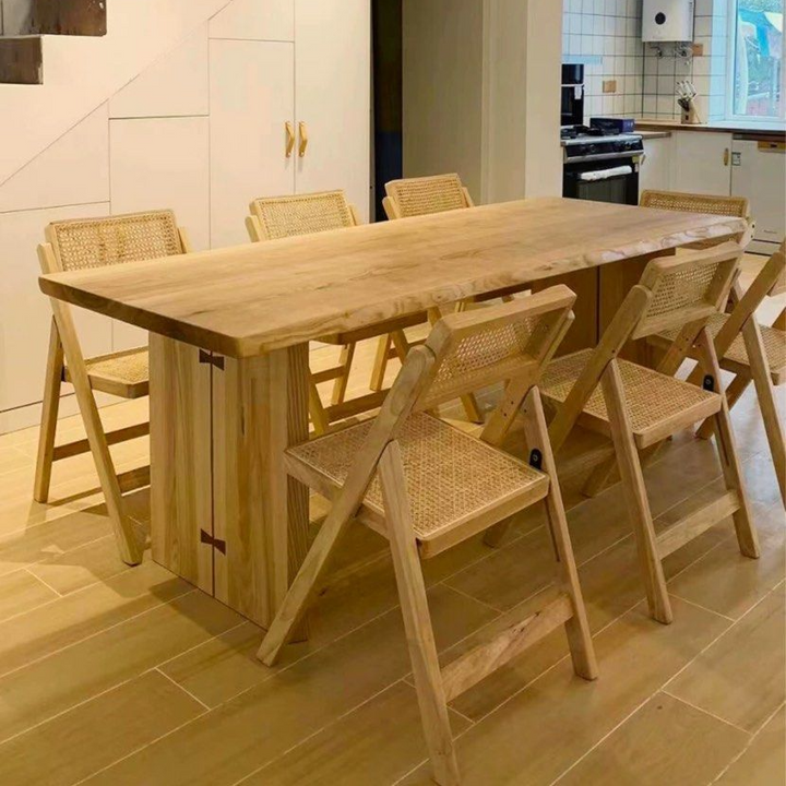 IDRIS Modern Solid Wood Dining Table