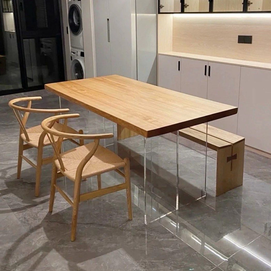 LYLE Minimalist Solid Wood Dining Table