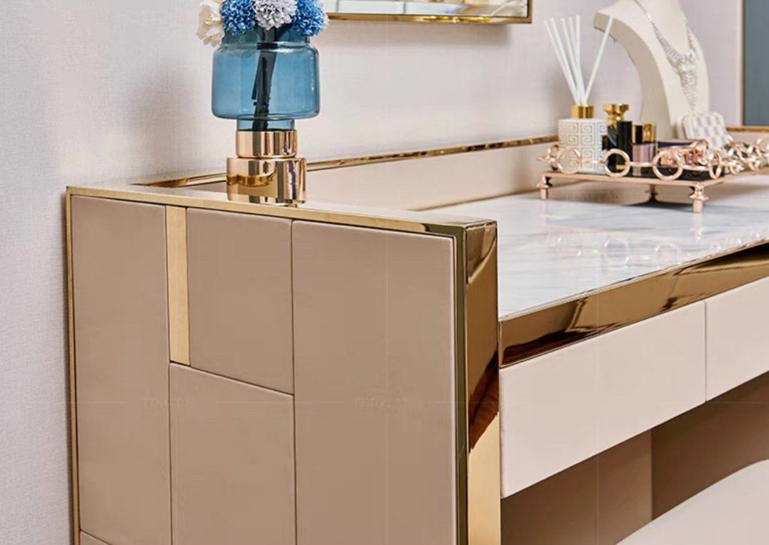 KELLY Modern Luxury Vanity Table