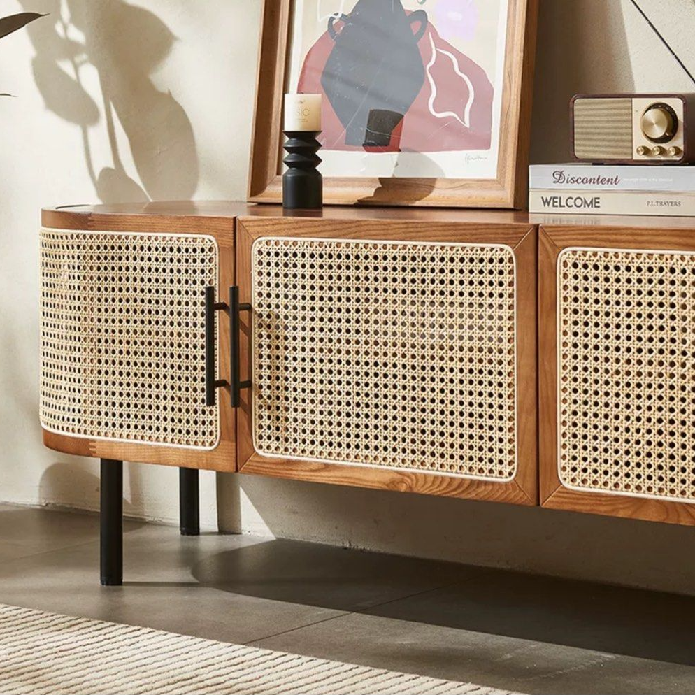 PIETT Rustic Rattan TV Console
