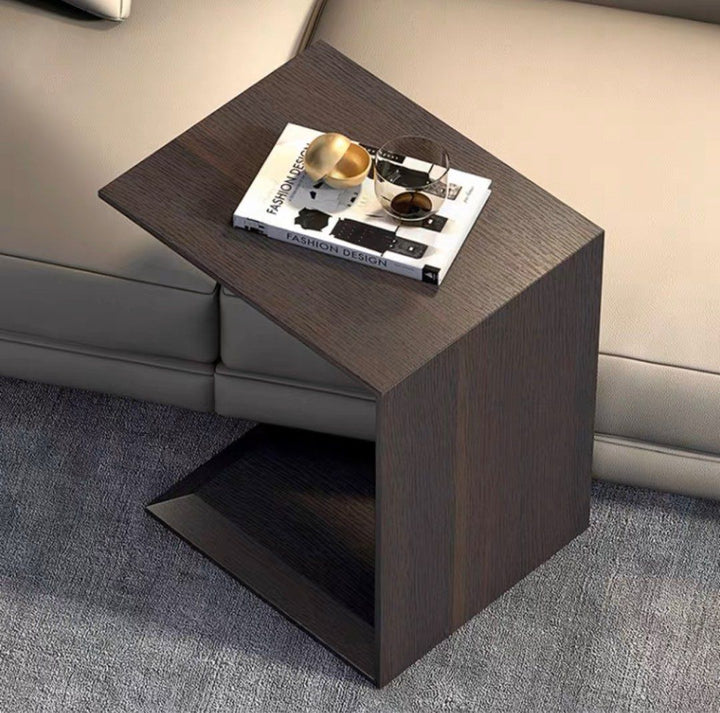 JIVETE End Table