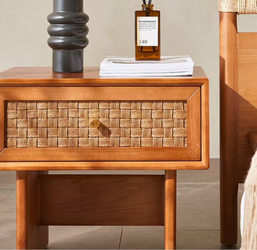 KLIOUS Vintage Rattan Bedside Table