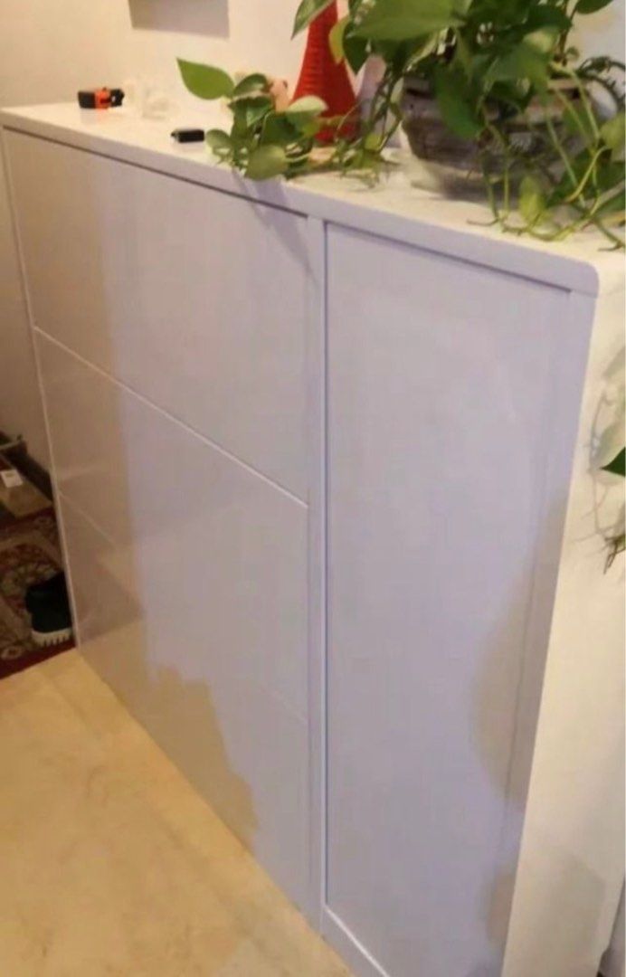 KYZO Ultra Slim Shoe Cabinet