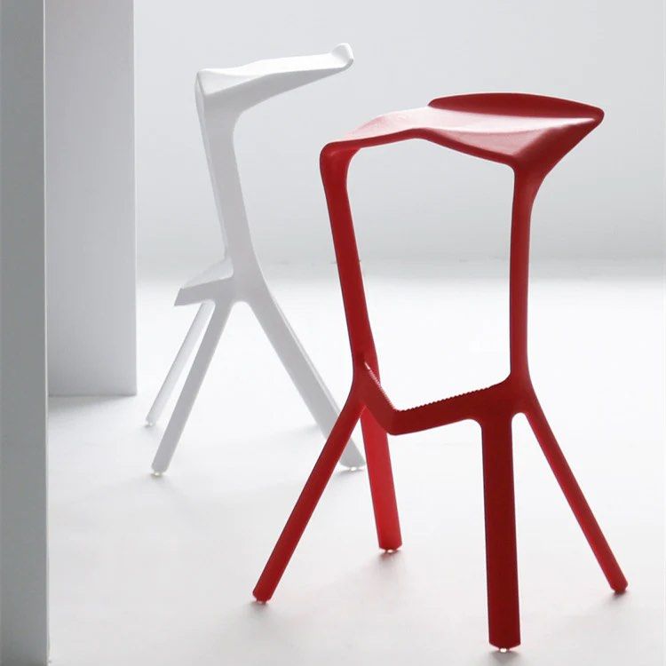 LEVI Creative Bar Stool (set of 2)