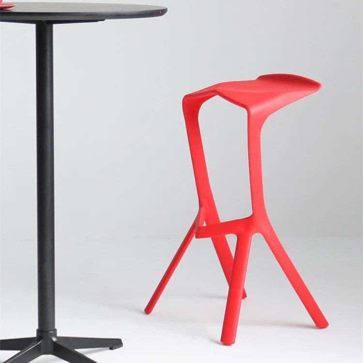 LEVI Creative Bar Stool (set of 2)