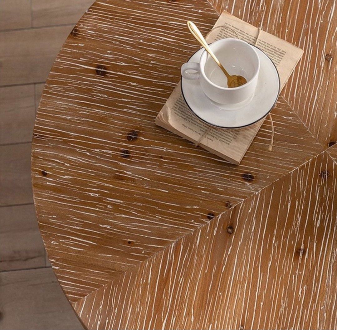FARRELL Rustic Farmhouse Round Coffee Table