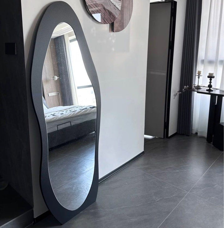MAJORE Minimalistic Wall/Standing Mirror