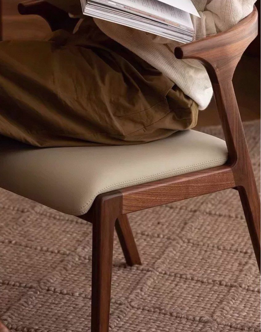 MOFERL Modern Solid Wood Dining Chair