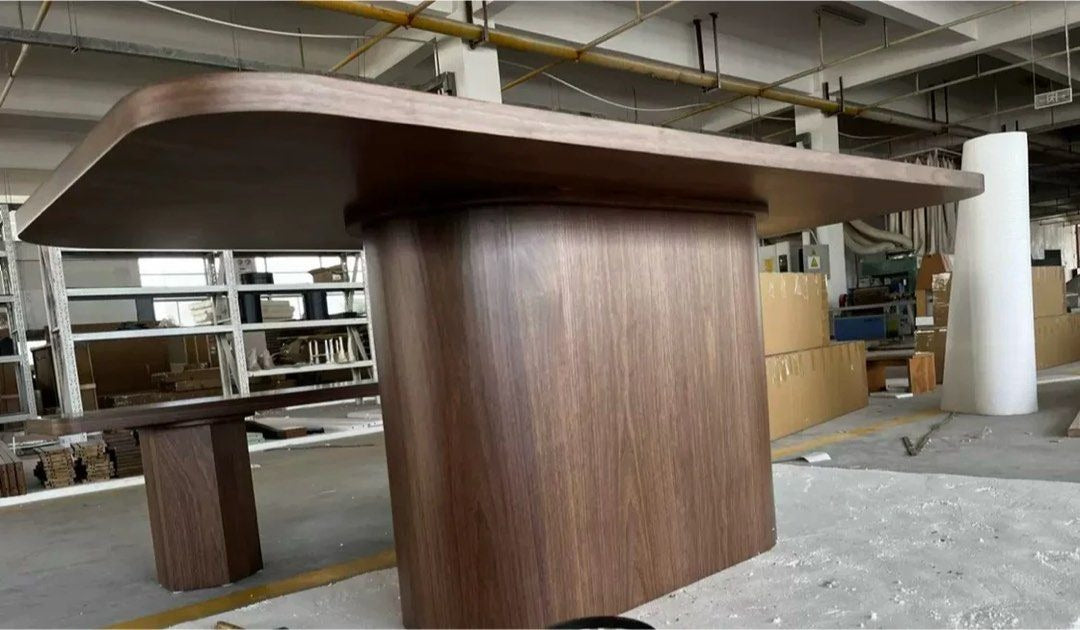KEINE Solid Wood Dining Table
