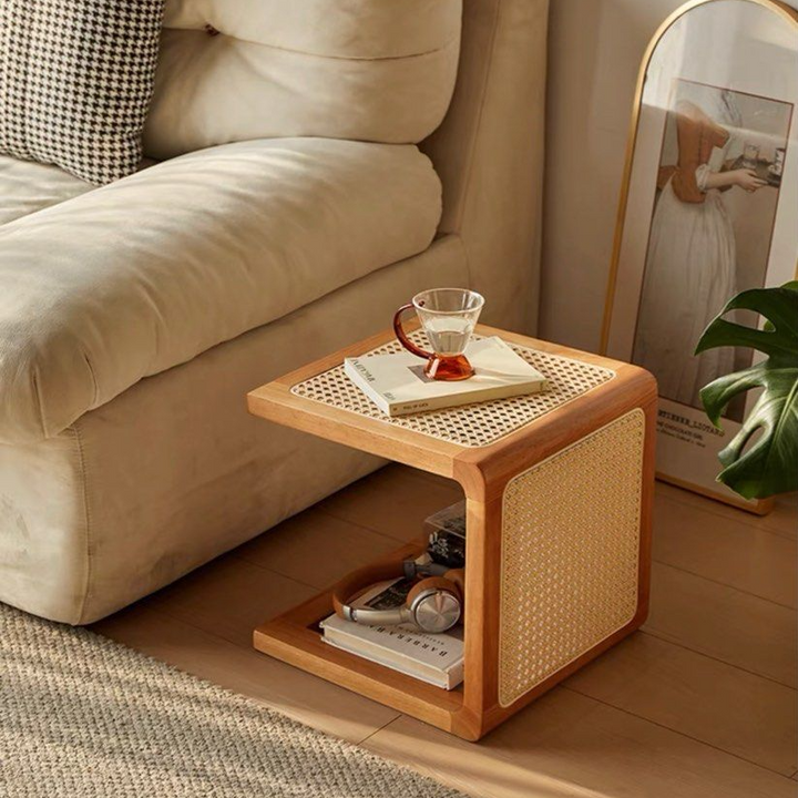 PETYR Rustic Rattan Side Table / Stool