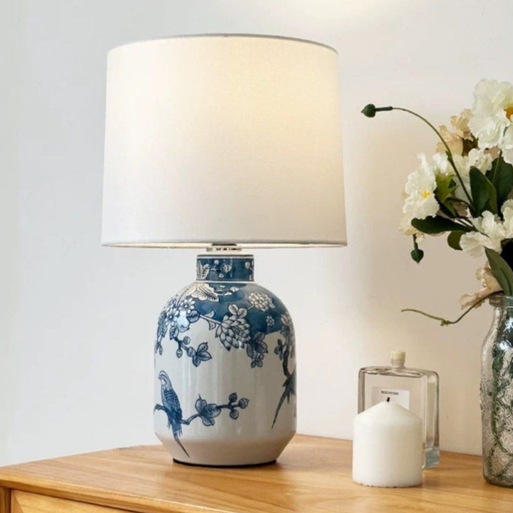 NOIVA Oriental Table Lamp