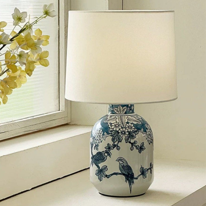 NOIVA Oriental Table Lamp