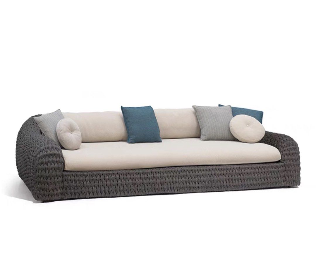 PUFFERN Modern Outdoor Sofa