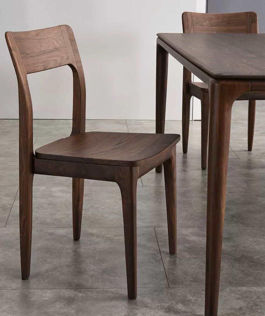 SAILES Modern Solid Wood Dining Table