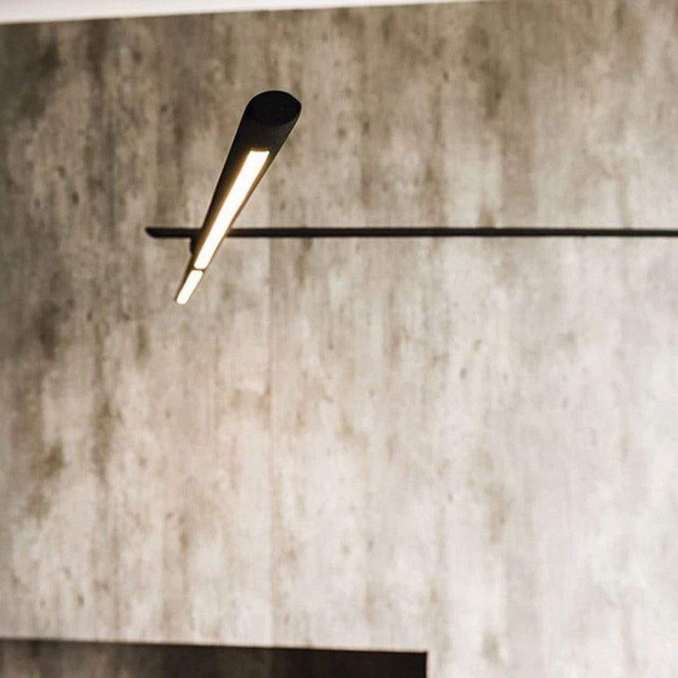 POST Minimalist Floor Lamp