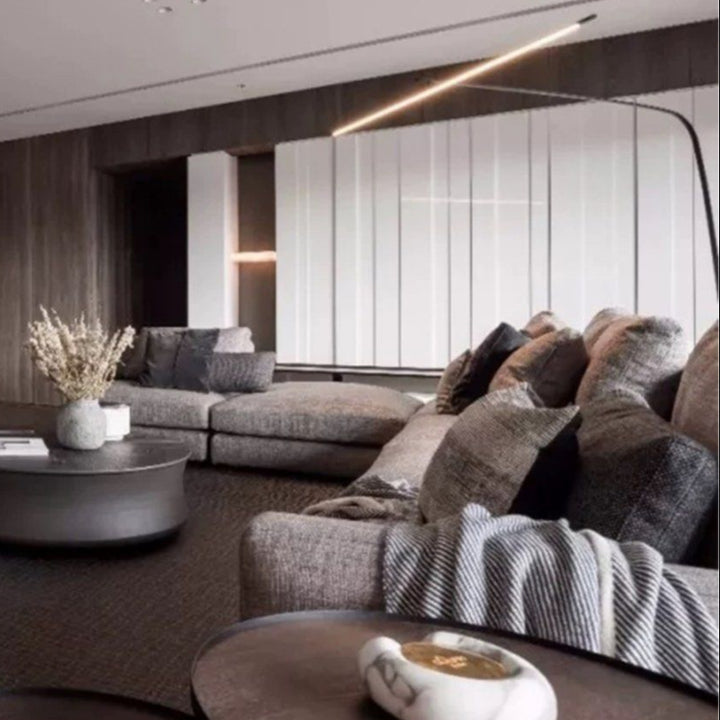 POST Minimalist Floor Lamp