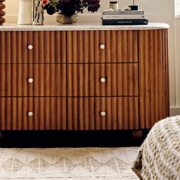 ARIEL Modern Fluted Solid Wood Chest Of Drawers