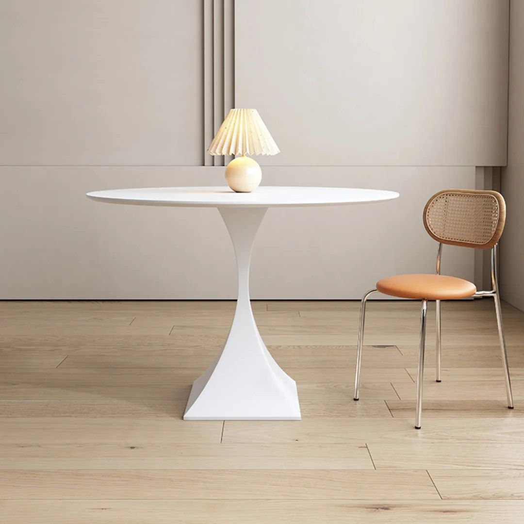 LYSANDER Round Dining Table