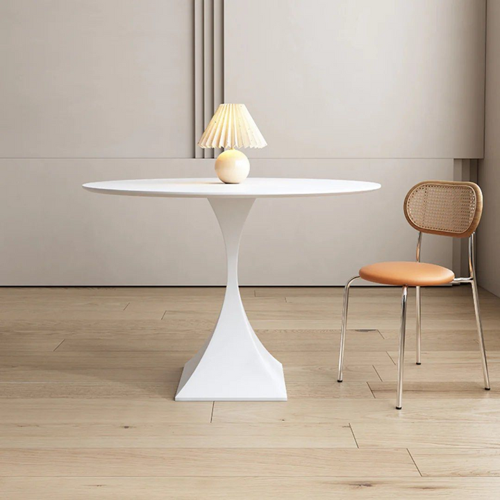 LYSANDER Round Dining Table