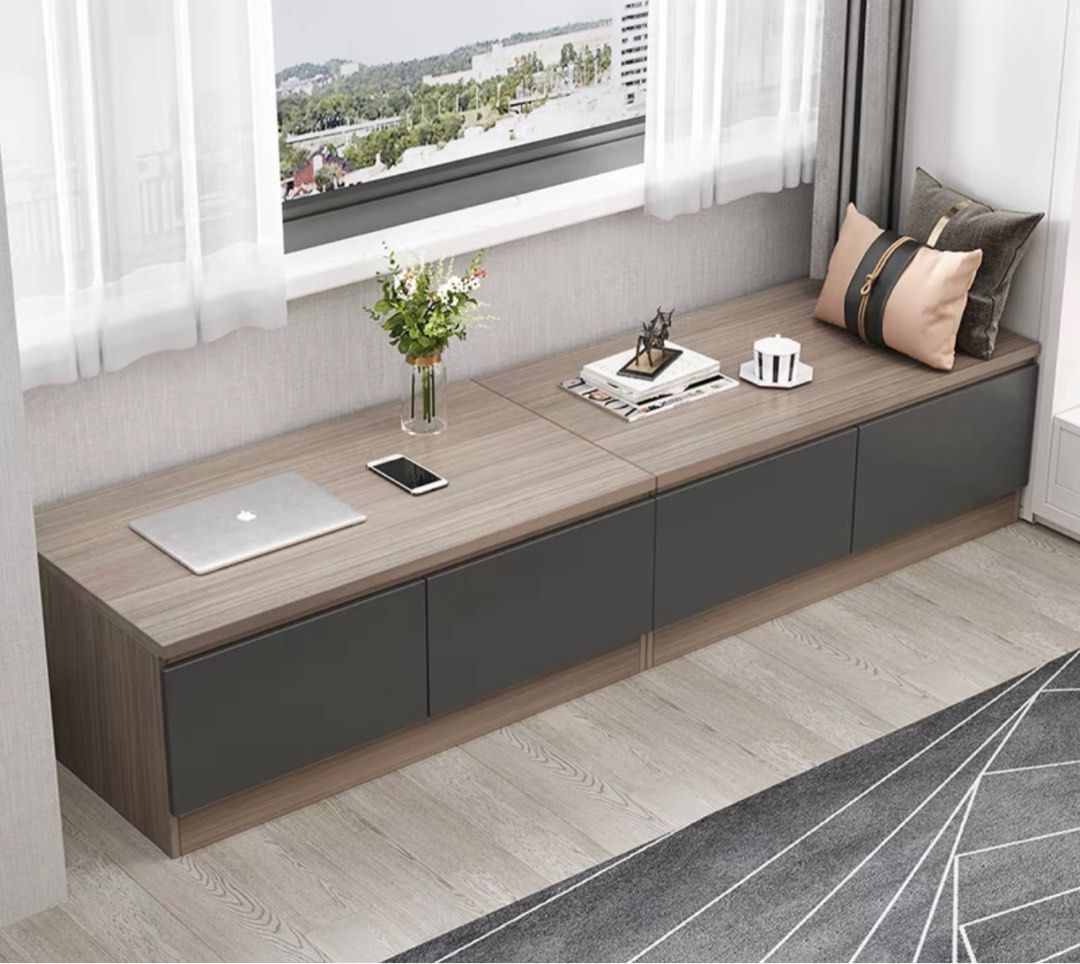 NIKO Bay Window Storage Ottoman