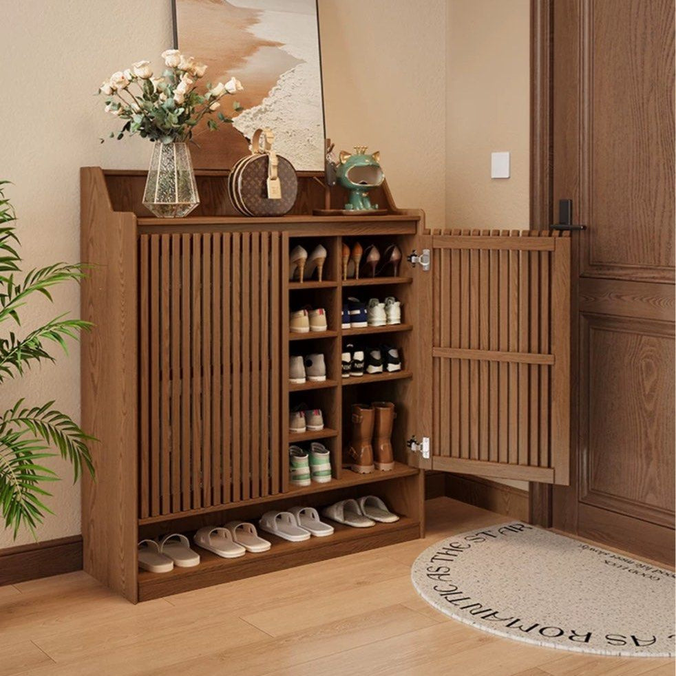 ROBEN Modern Solid Wood Fluted Shoe Cabinet
