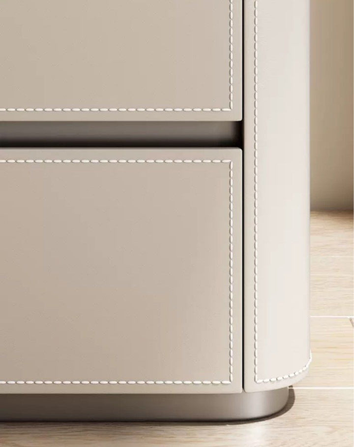 LECTER Modern Leather Side Table