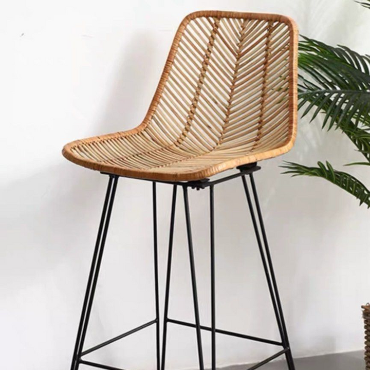 KIE Rustic Rattan Bar Stool