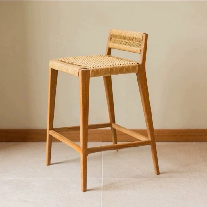 ESTERO Rustic Rattan Bar Stool