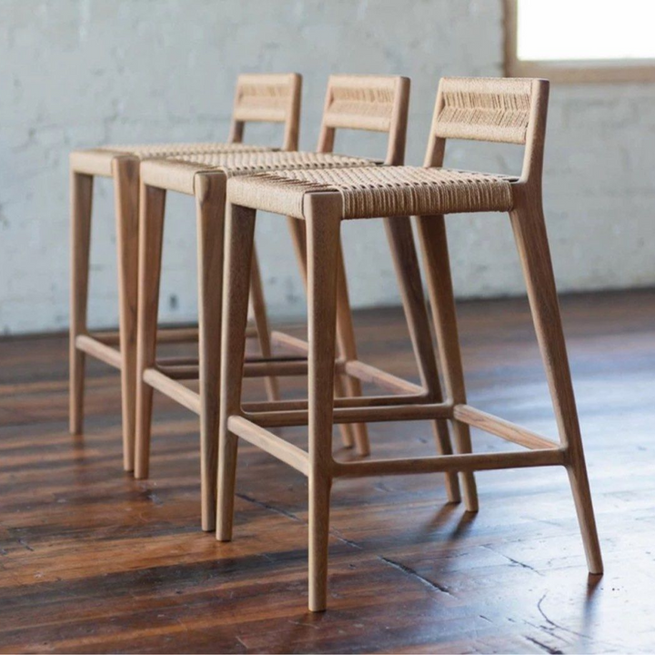 ESTERO Rustic Rattan Bar Stool