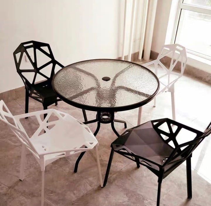 AURE Modern Outdoor Table & Chairs