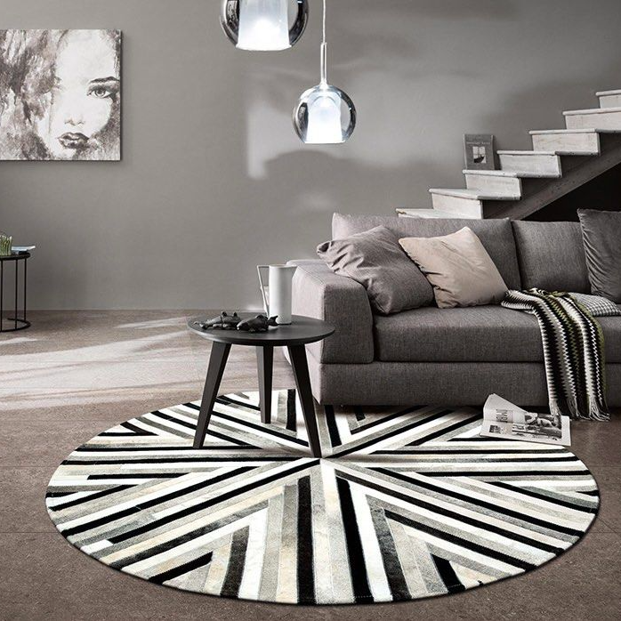 DURIN Modern Round Cowhide Leather Rug
