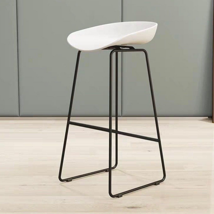 BESI Minimalistic Bar Stool