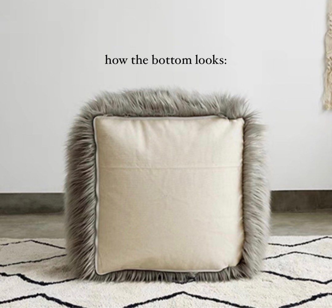 EBERHARD Modern Cushion / Ottoman