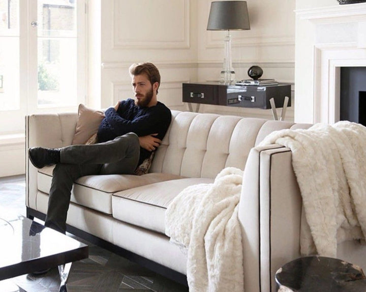 MAVELLE Modern Victorian Velvet Sofa