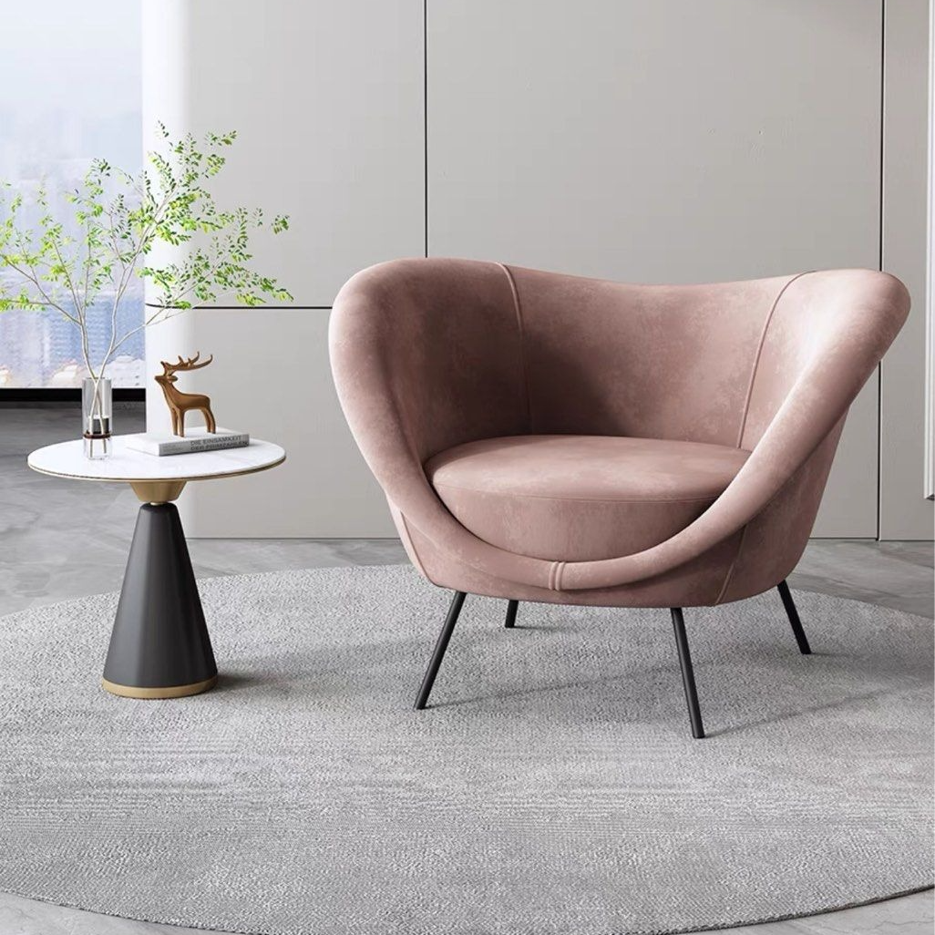 BEATRICE Modern Velvet Lounge Chair